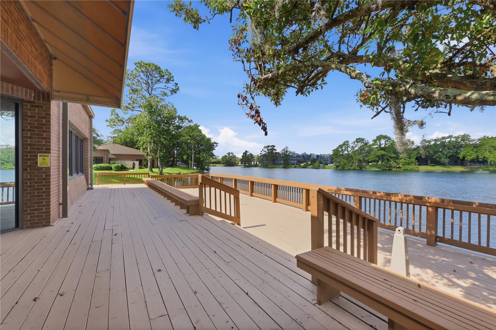 4 Office Buildings ( 18,500 sq ft) leased - 6.59% CAP Rate - Jacksonville $2,499,000