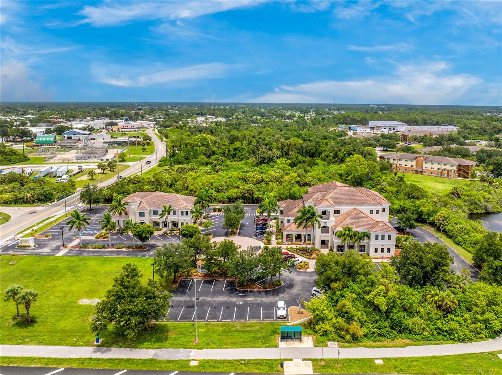 North Port / Sarasota Office Building For Sale - 28K Sq Ft - $5,950,000