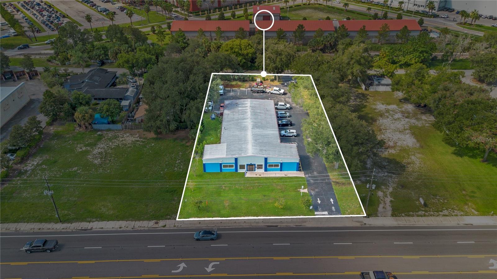 Large Commercial Building For Sale in Apopka, FL - Great For an Office Building $2,600,000